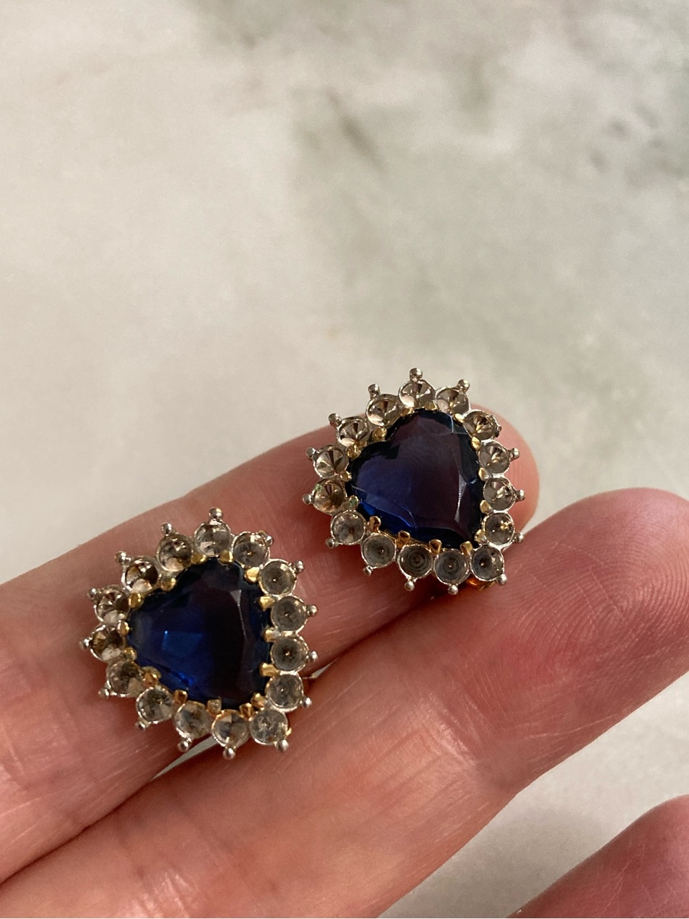 Vintage Nina Ricci Earrings Clip On *READ*